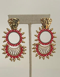 Double hoop earrings woven with beads