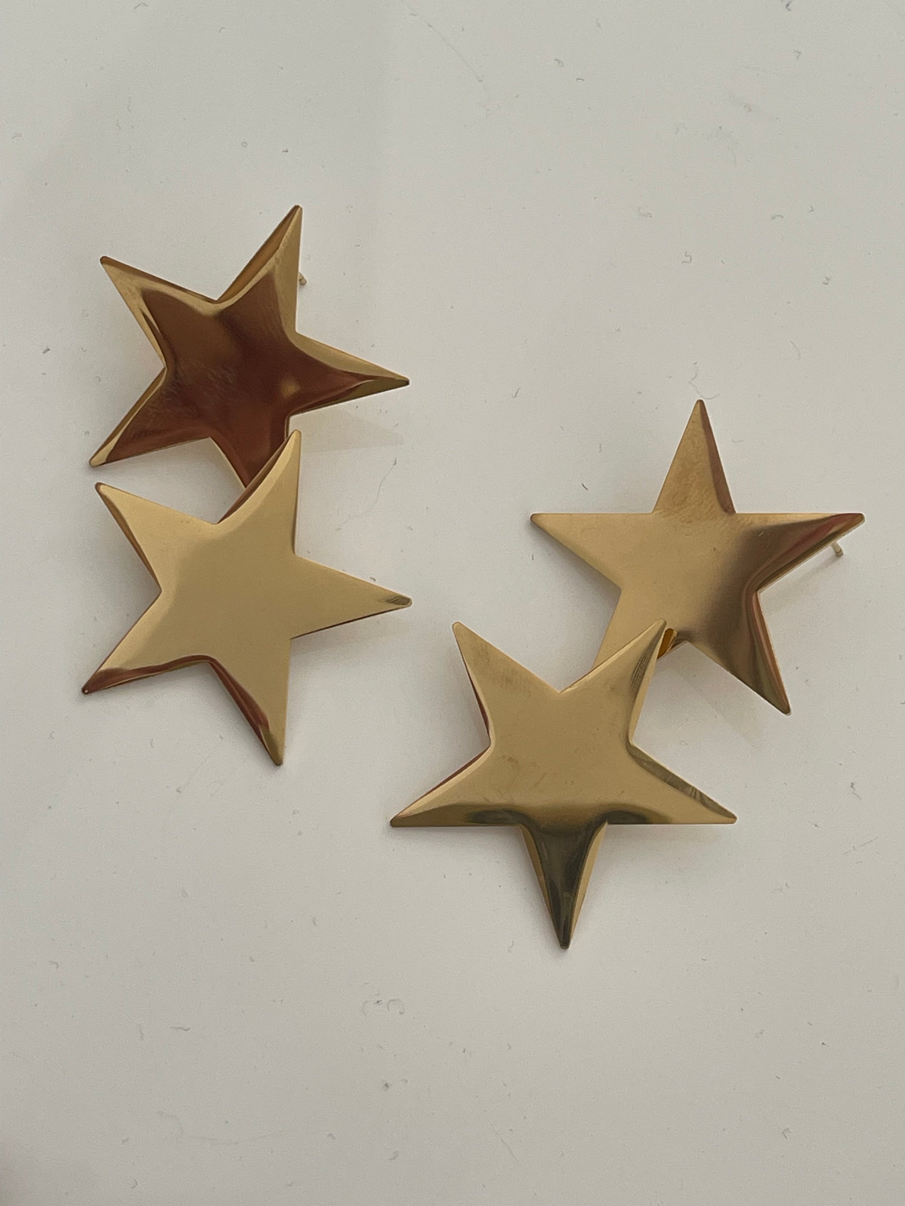 Big star earrings