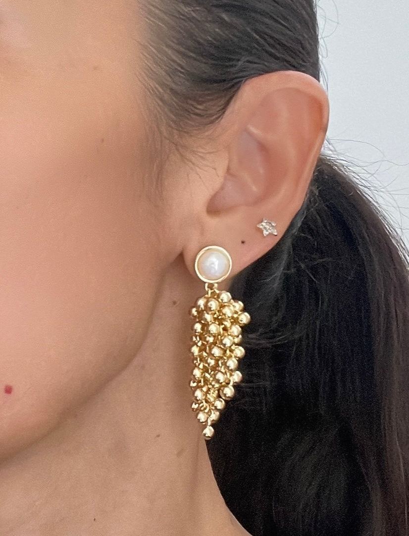 Cluster earrings