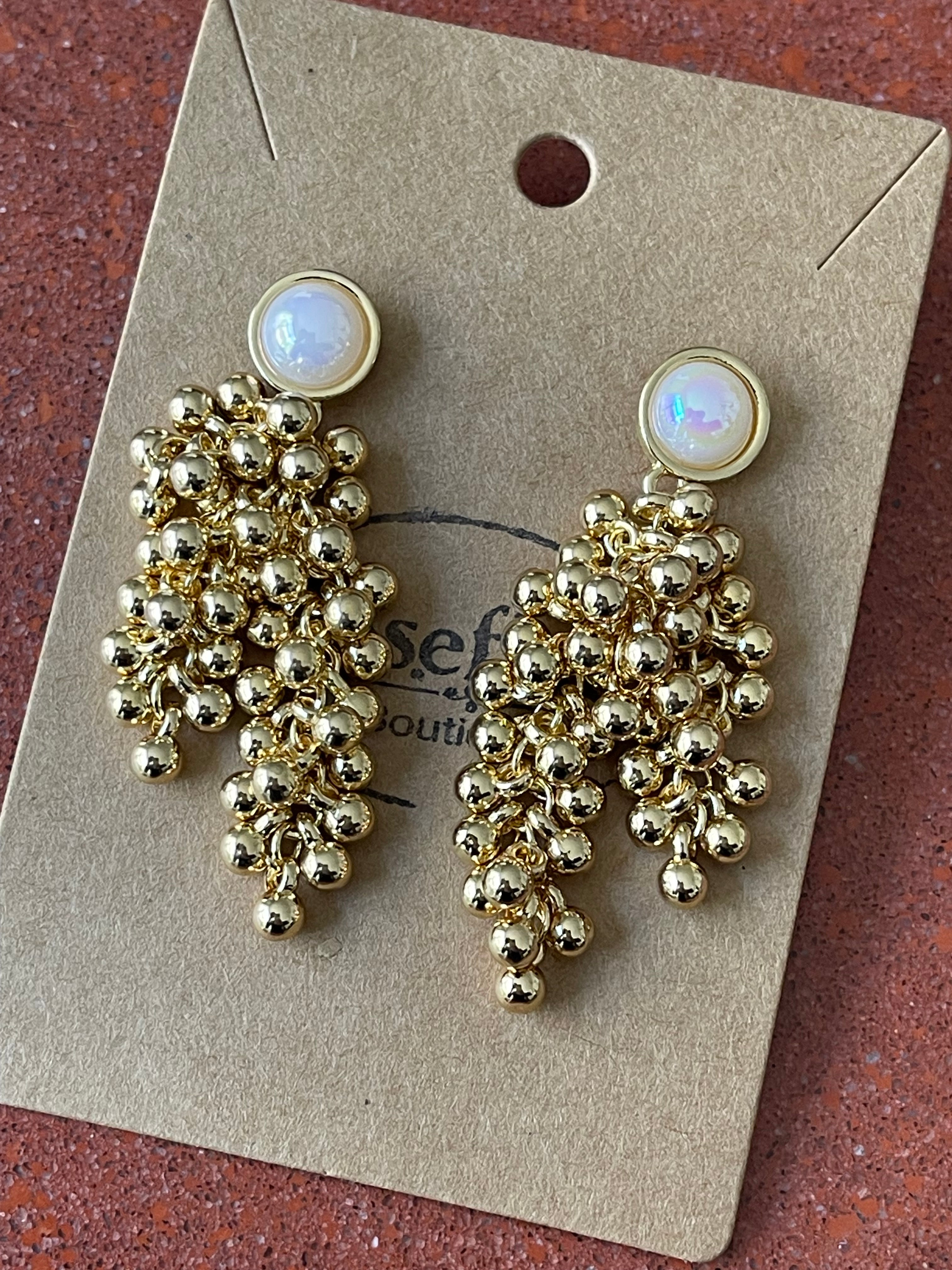 Cluster earrings