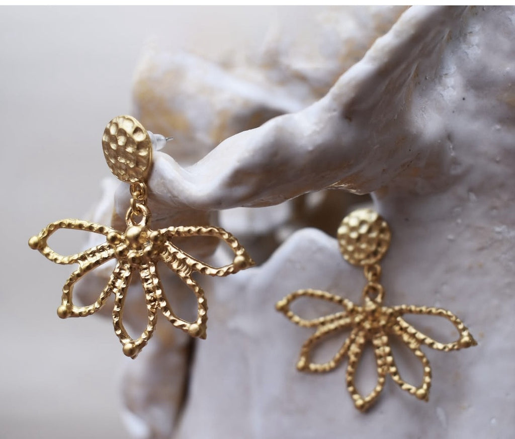 Earrings  Pyrrhus