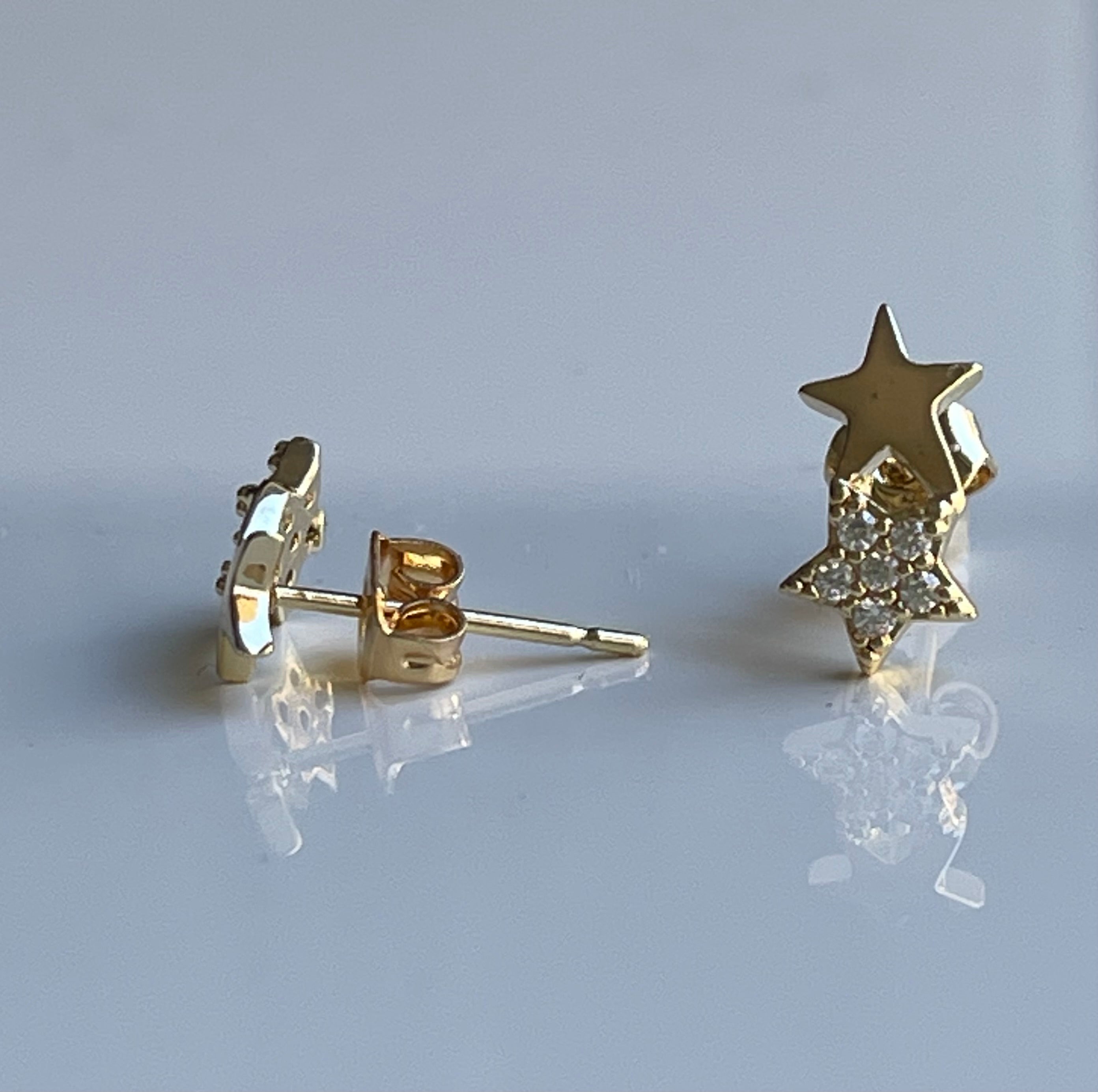 Gold filled stud double stars whit zircons