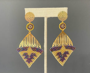 Gold field earrings whit glass bead